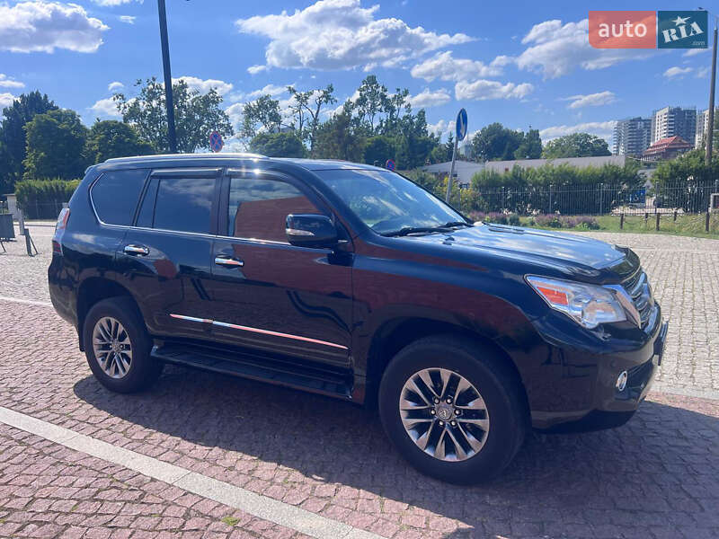 2011 lexus gx
