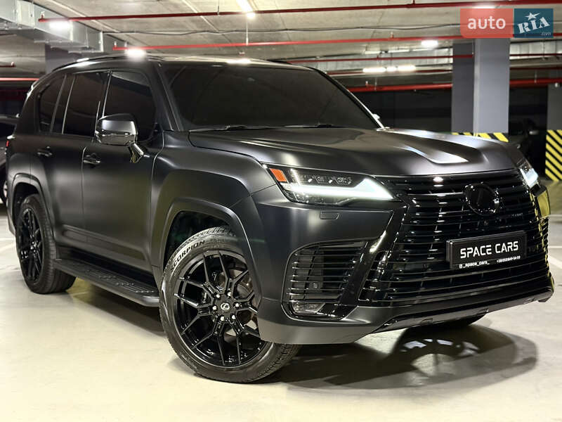2022 lexus lx 500d