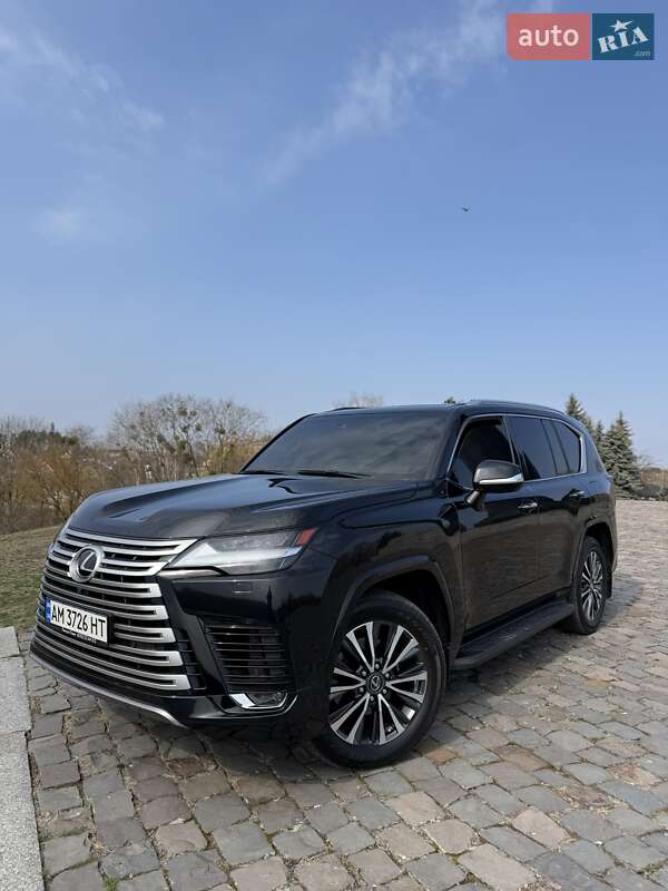 2023 lexus lx 500d
