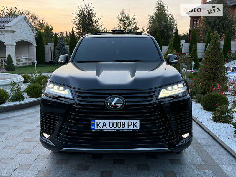 2022 lexus lx 500d