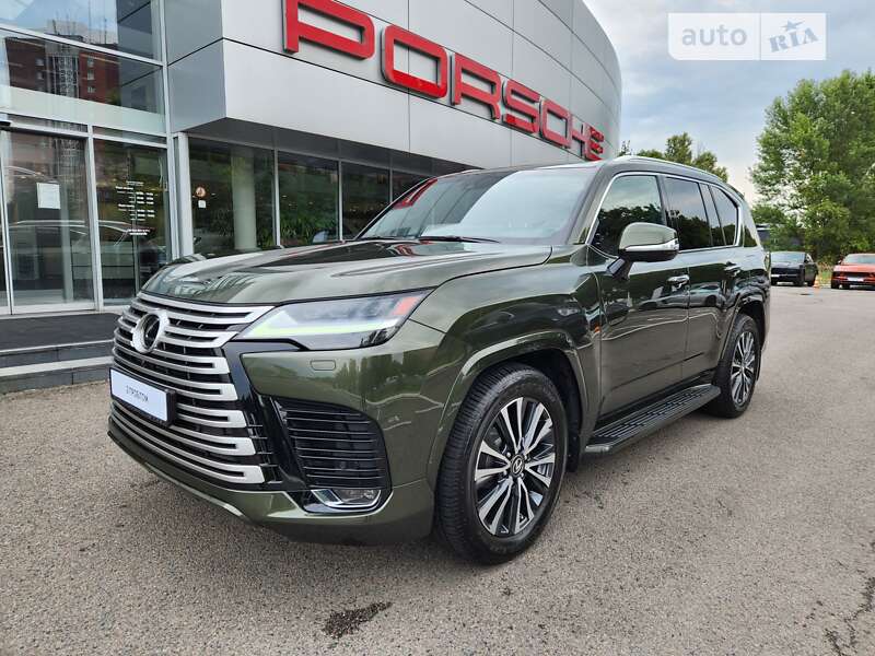 2022 lexus lx 500d