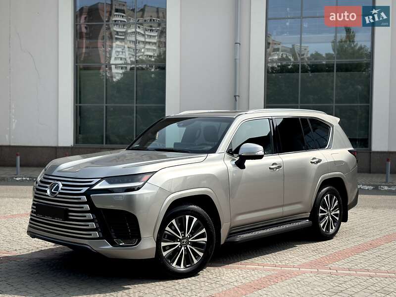 2022 lexus lx 500d