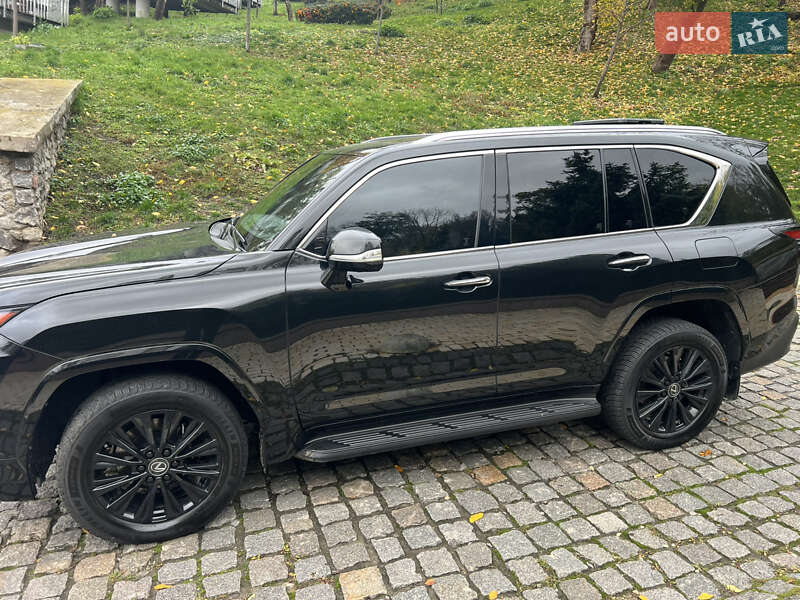 2023 lexus lx 500d