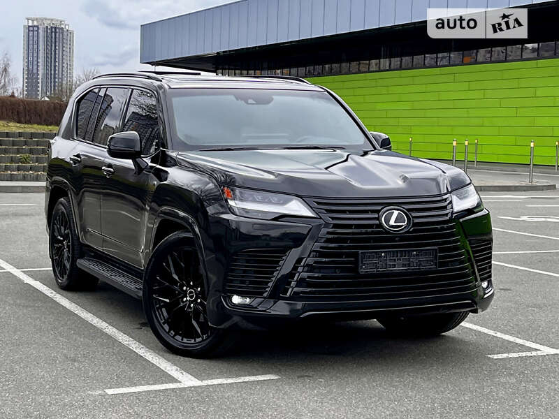 2022 lexus lx 500d