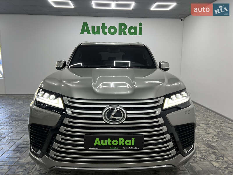 2022 lexus lx 500d