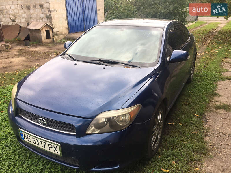 2005 toyota scion