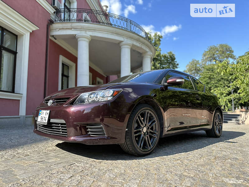 2011 scion tc