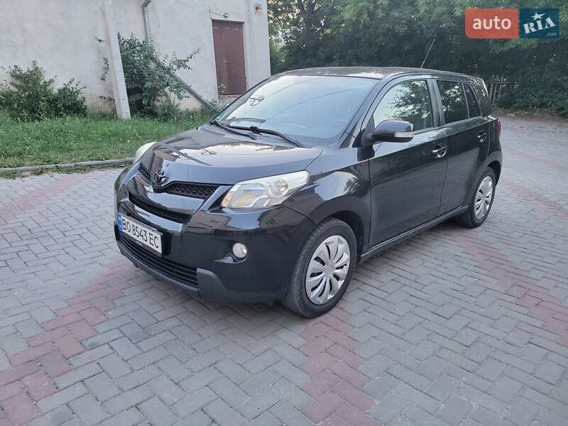 2009 toyota urban cruiser