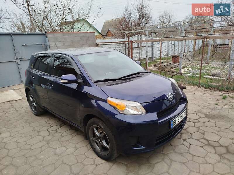 2013 toyota scion