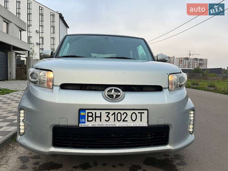 2013 scion xb