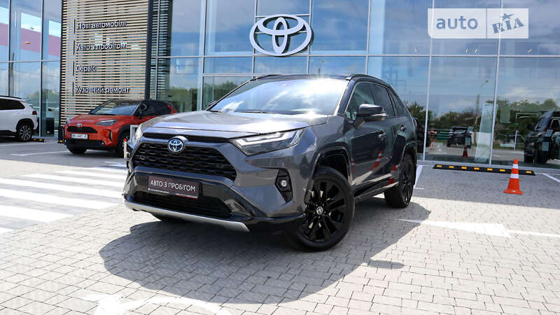 2023 toyota rav4