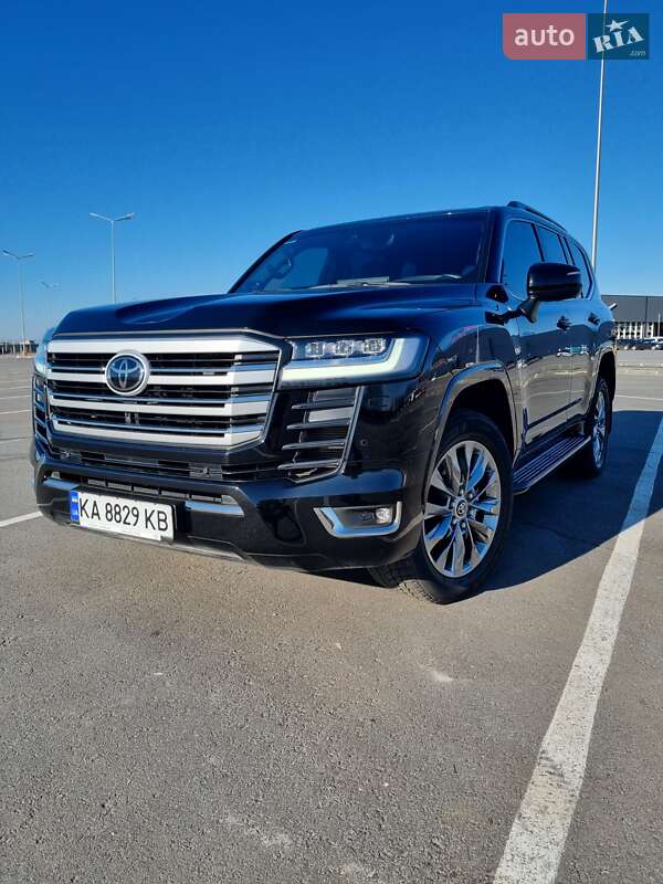 2023 toyota land cruiser