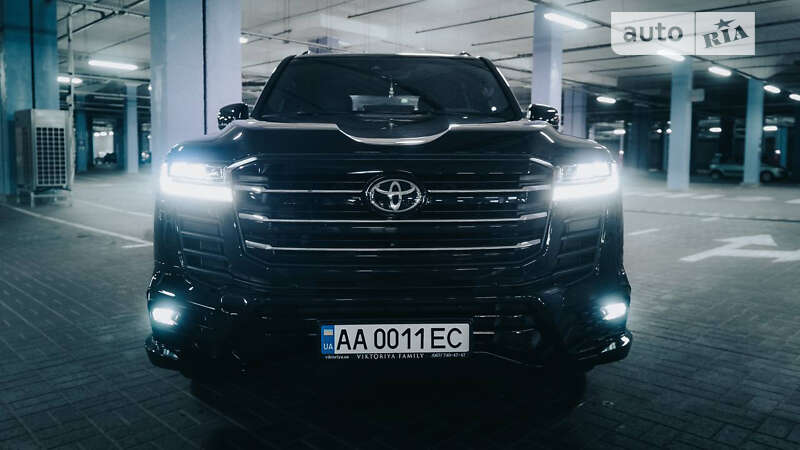 2022 toyota land cruiser