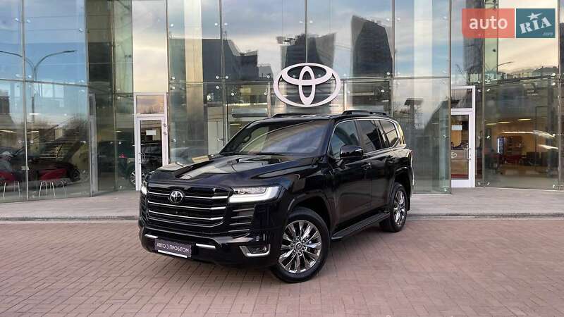 2023 toyota land cruiser