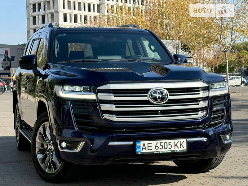 2023 toyota land cruiser