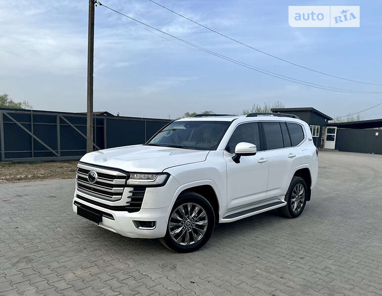 2021 toyota land cruiser