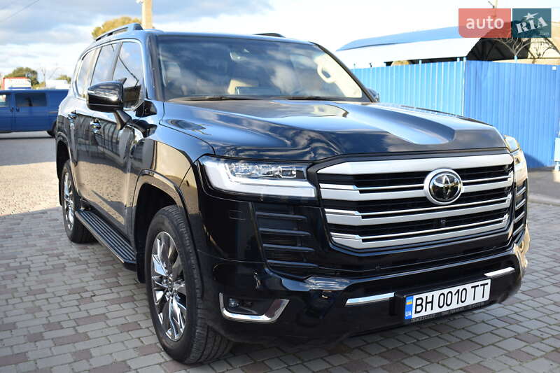 2021 toyota land cruiser