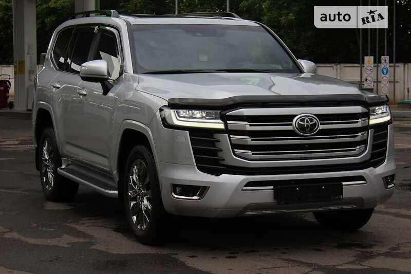 2022 toyota land cruiser