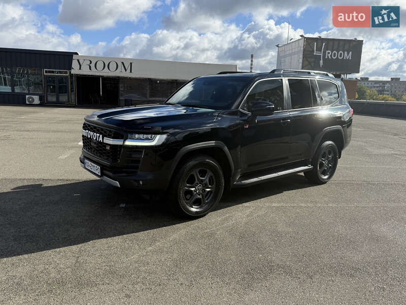 2022 toyota land cruiser