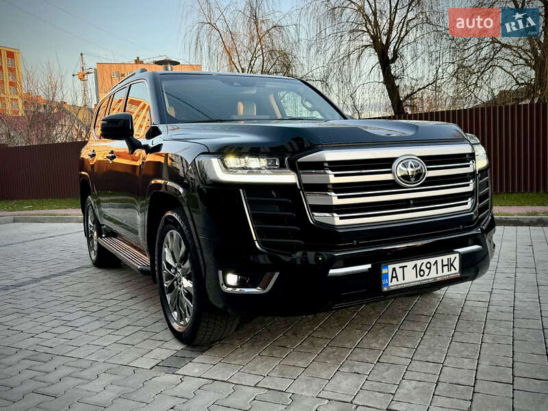 2022 toyota land cruiser