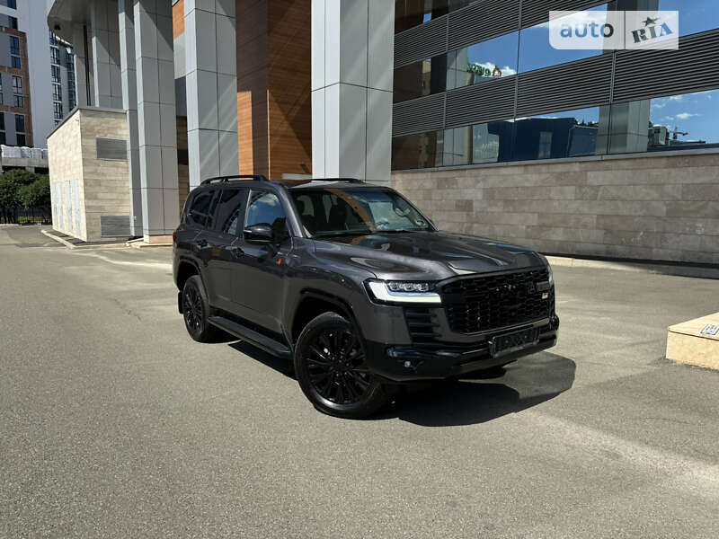 2023 toyota land cruiser