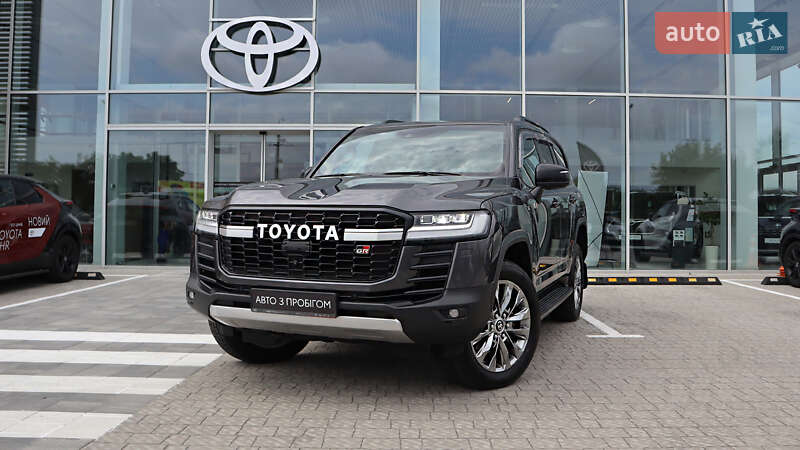 2023 toyota land cruiser