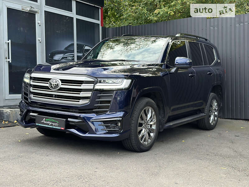 2021 toyota land cruiser