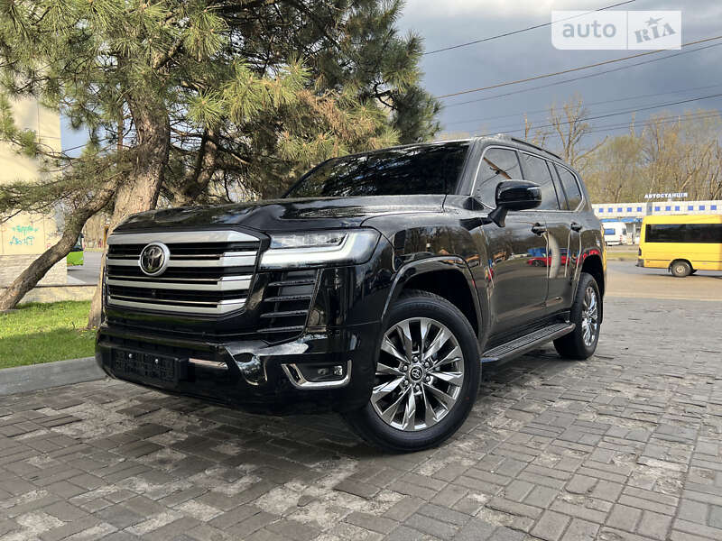 2023 toyota land cruiser