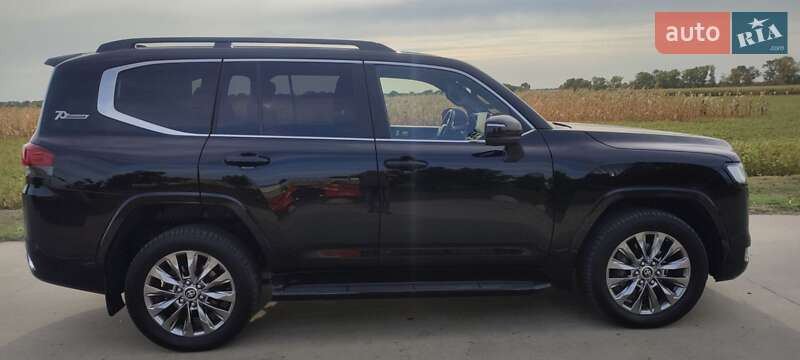 2021 toyota land cruiser