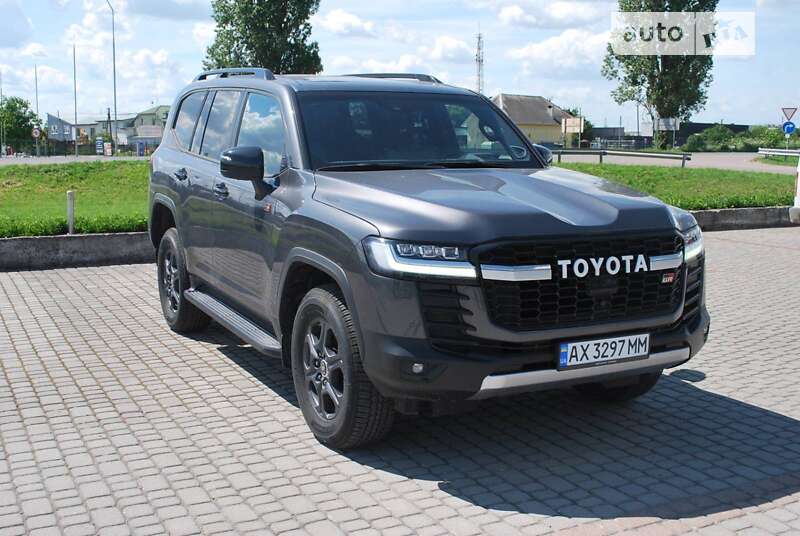 2022 toyota land cruiser