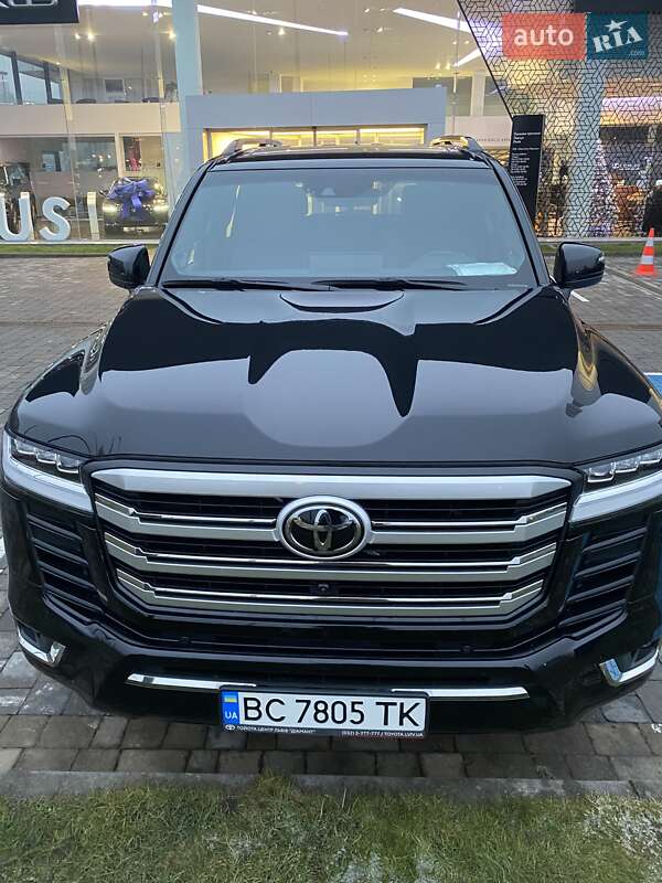 2023 toyota land cruiser