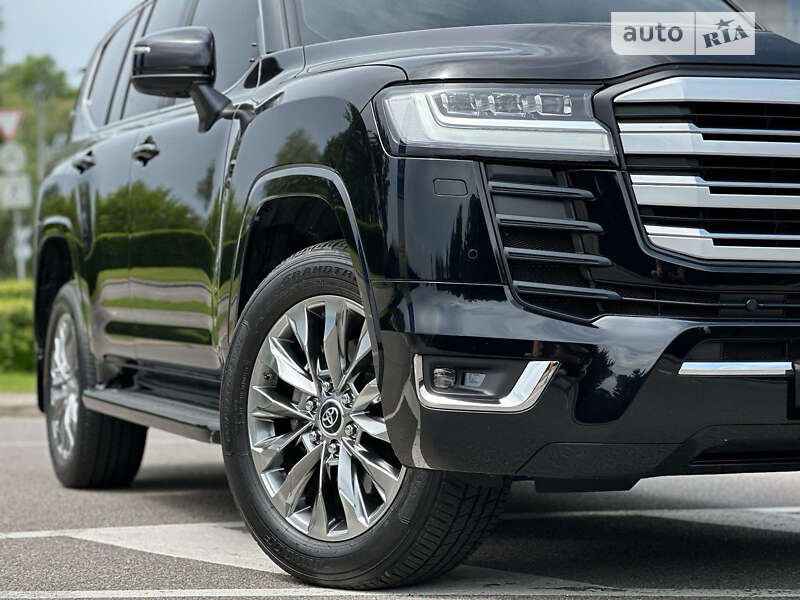 2022 toyota land cruiser