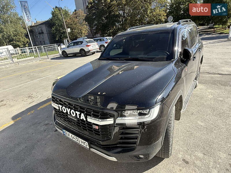2022 toyota land cruiser