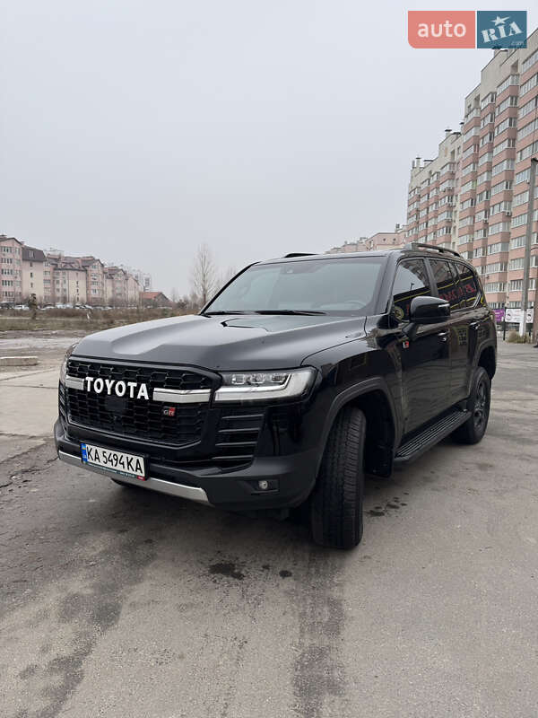 2022 toyota land cruiser