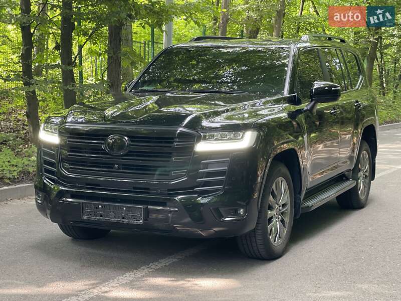 2023 toyota land cruiser