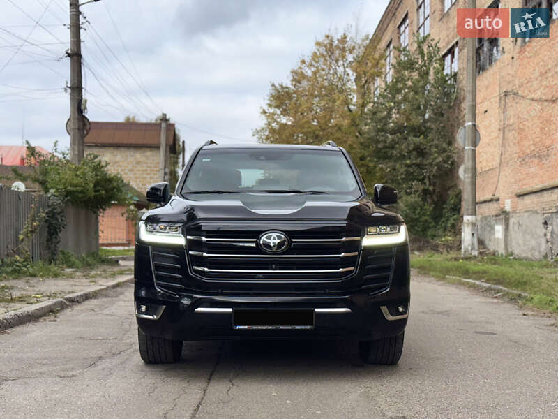 2021 toyota land cruiser