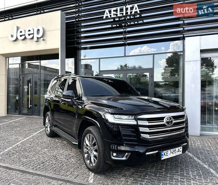 2021 toyota land cruiser