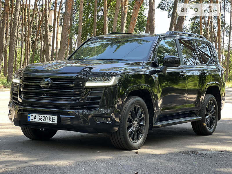 2021 toyota land cruiser