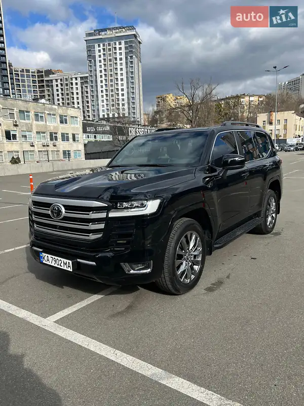 2021 toyota land cruiser