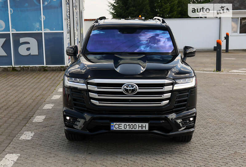 2021 toyota land cruiser