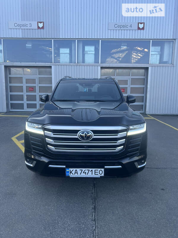 2021 toyota land cruiser
