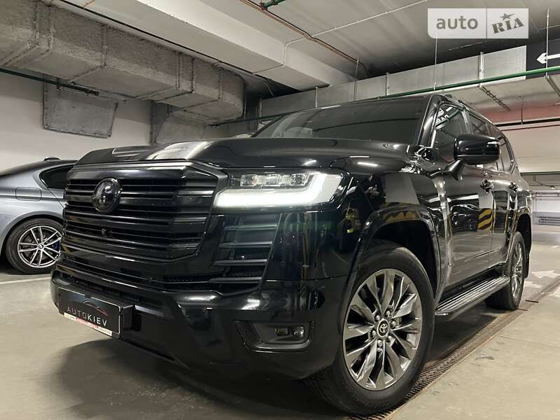 2021 toyota land cruiser
