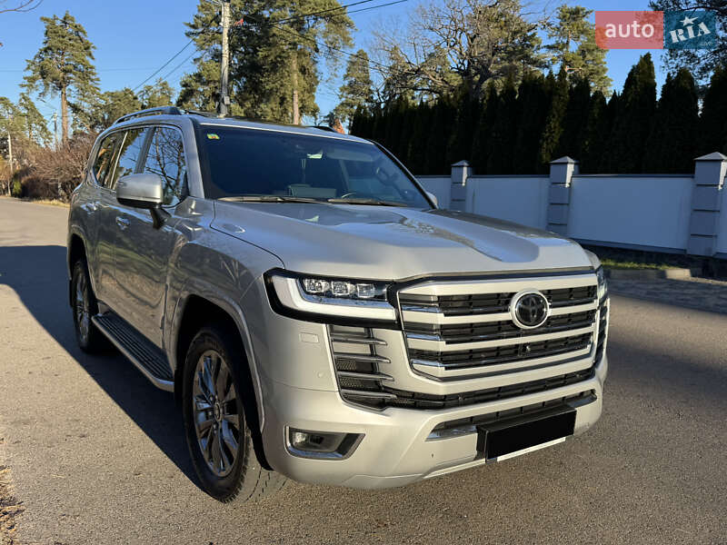 2021 toyota land cruiser
