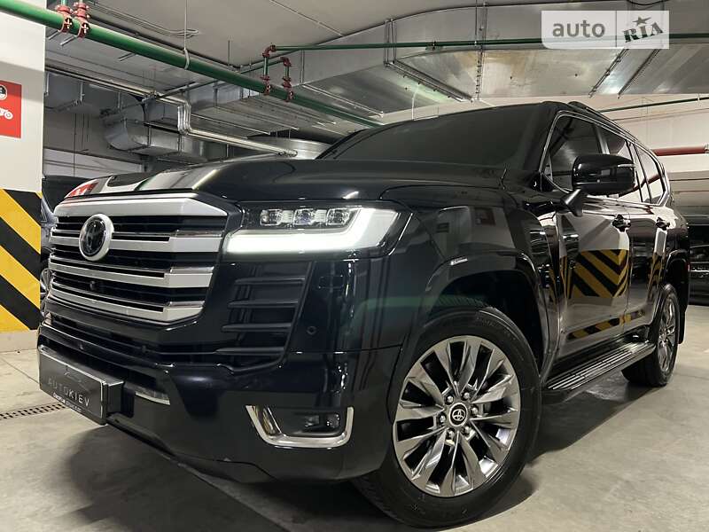 2021 toyota land cruiser