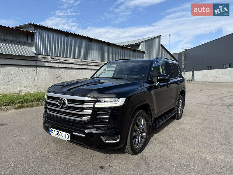 2021 toyota land cruiser