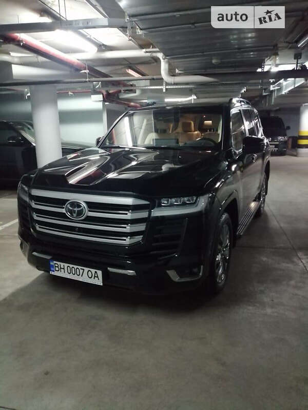 2021 toyota land cruiser
