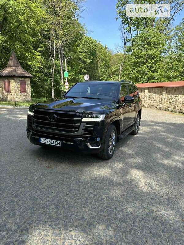 2021 toyota land cruiser