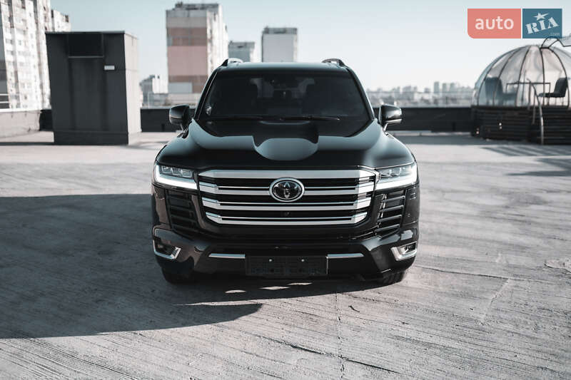 2021 toyota land cruiser
