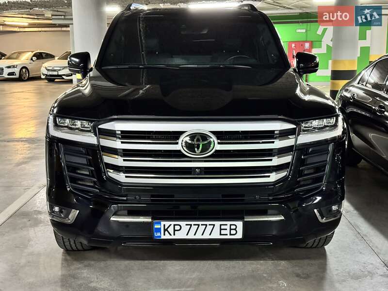 2021 toyota land cruiser