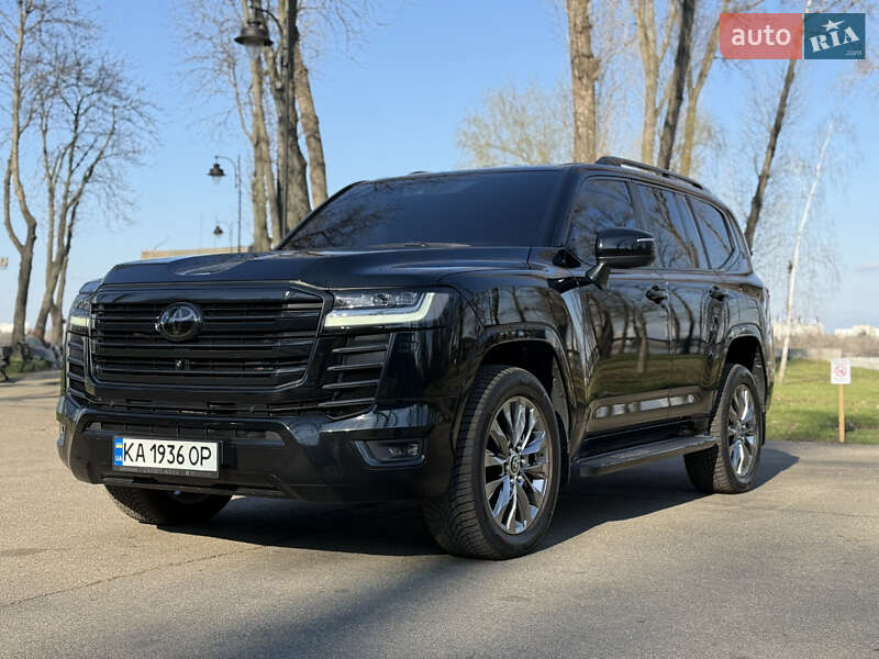 2021 toyota land cruiser